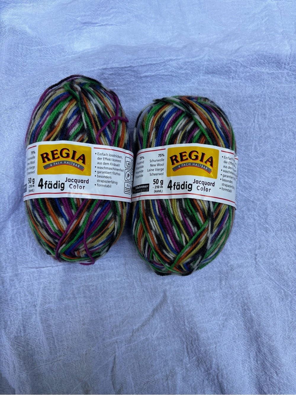 Regia 4-fädig Jacquard Color Multicolor Yarn Color: 5269 Part: 22637- 2 skeins